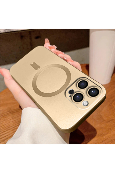 ucuc iPhone 14 Pro Max Uyumlu Kılıf Magsafe Özellikli Darbe Emici Altın Silik...