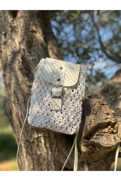 MED BAG Paxos El Örgüsü Kağıt İp Kadın Telefon Çantası - Deri Askılı Desenli Kapaklı Mini Çapraz Çanta (Beyaz)