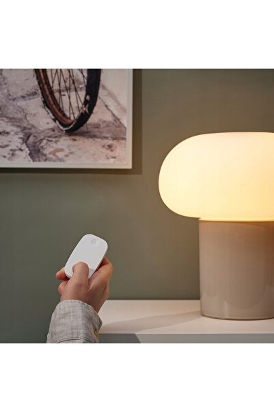 NO BRAND Bec LED E27 806lm cu telecomandă, inteligent, cu intensitate reglabi...