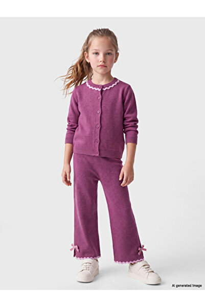 LC Waikiki Rmz Gi̇yi̇m Farkiyla Bow Detailed Girls' Knitwear Set