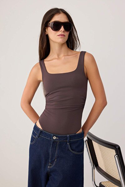 Trendyol Collection Brown Plain Fitted Square Neck Sleeveless Gathered Snap F...