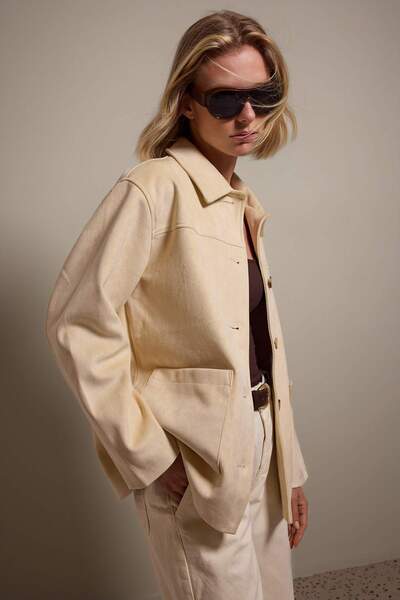 Trendyol Collection Beige Pocket Detailed Suede Mono Closure Oversize Midi Tr...