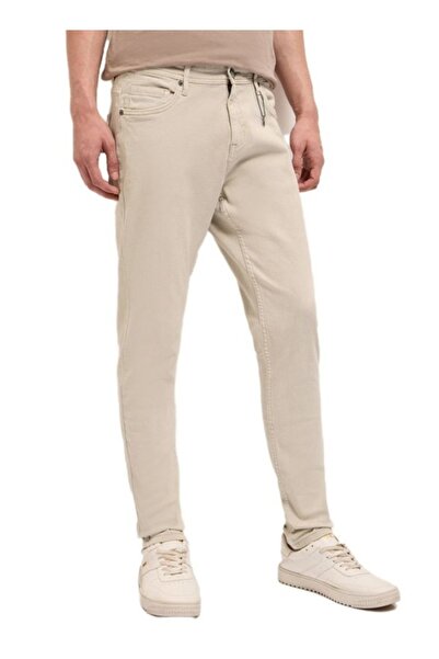 The Bear House Men’s Denim Jeans – Classic Everyday Style with Durable Constr...