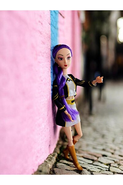K-POP Demon Hunters Doll - Collectible Figure 30 cm - Rumi