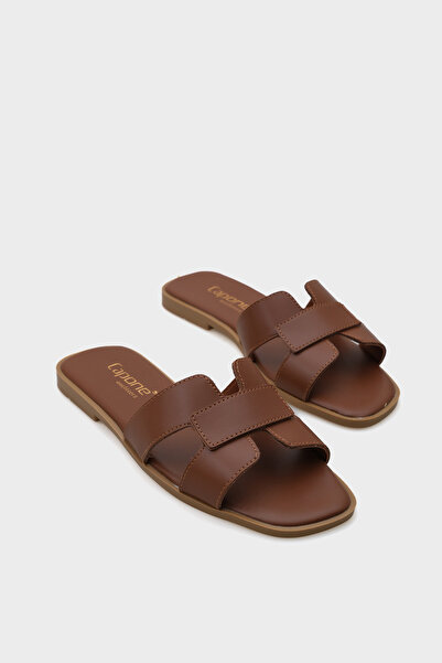 Capone Outfitters Жіночі капці Halsey