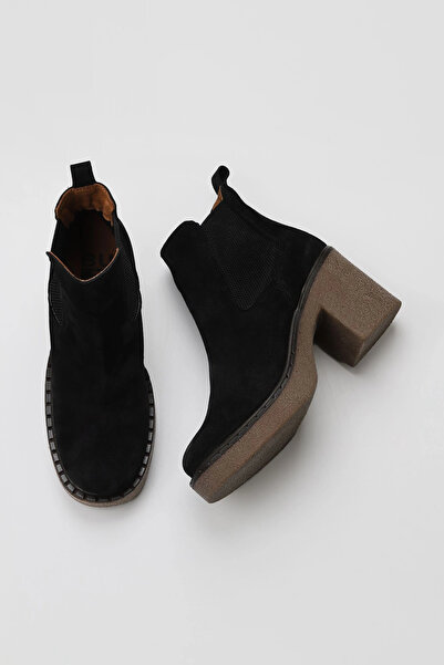 Bueno Shoes Μαύρα σουέντ γυναικείες μπότες με τακούνι 01wt2900