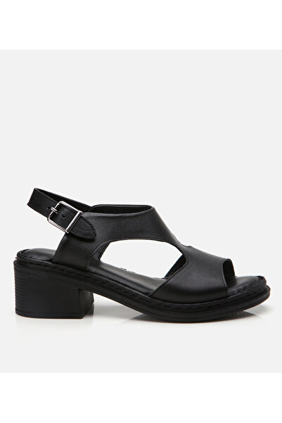 Hotiç Women's Leather Black Belted Comfortable Heeled Sandals