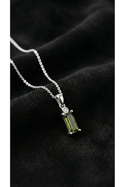 Roza Silver 925 Ayar Ağustos Peridot Doğum Taşlı Rodyum Tektaş Baget Gümüş Kolye