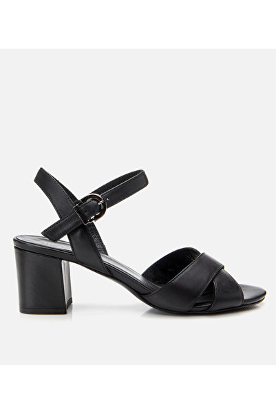 Hotiç Women's Leather Black Belted Thick Heeled Sandals