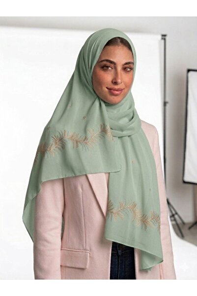 Veil Designer طرحه بوال اخضر فستقي بتطريز ذهبي علي كامل الطرحه 190*60
