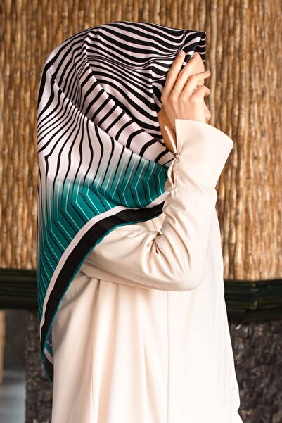 VİOLLA Twill Çizgili Desenli Petrol Yeşili Renkli 90x90 Eşarp (İpek İçermez)