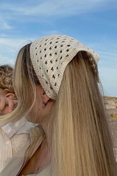 keisy Hand Knitted Premium Mesh Bandana with Tie Detail