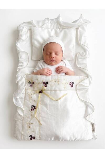 DAY BY DAY Baby Sleeping Bag with Pillow, Suitable from Newborn to 7 Months Old
