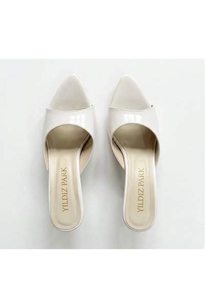 yıldızpark Beç Patent Leather 7 cm Women's Heeled Slippers