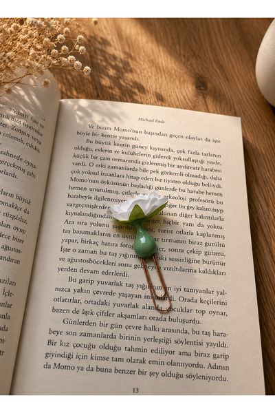 Güsvent Design Co El Yapımı Çiçekli Vazo Kitap Ayracı