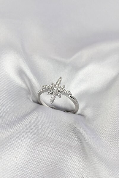 Inure Jewelry خاتم نسائي من النحاس الفضي اللون مرصع بحجر الزركون على شكل نجمة...