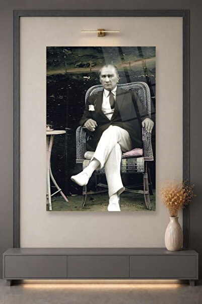 HMDS CONCEPT Mustafa Kemal Ataturk Staklena slika 377