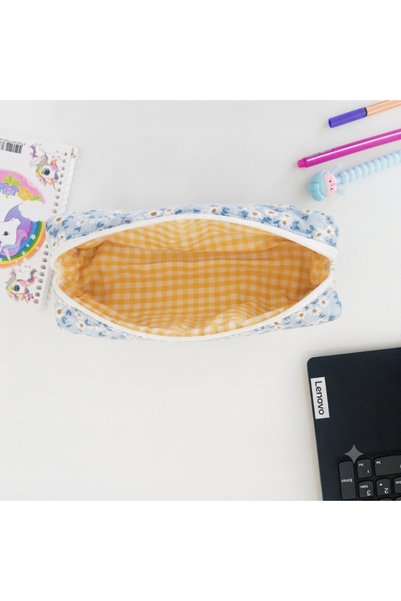 MB Blue Daisy Pattern Pen Holder-Single Compartment
