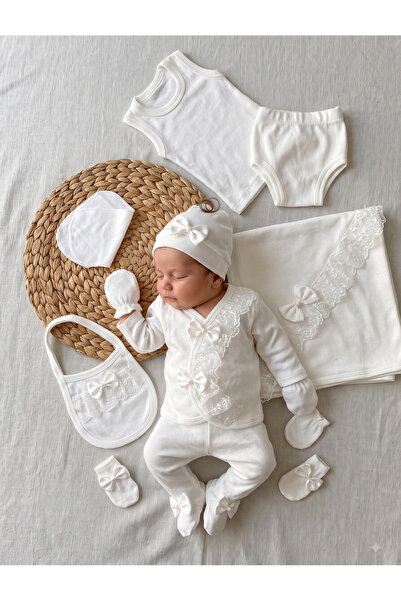 Ponpon Baby طقم خروج من المستشفى مكشكش من الدانتيل الأبيض 10 قطع للفتيات الصغ...