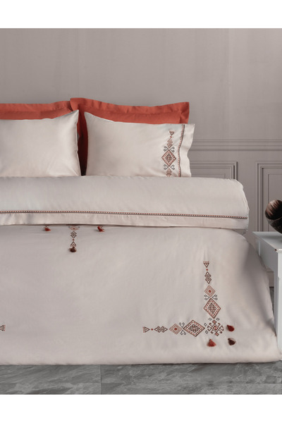 Dantela Beige Colored Tilbe Embroidered and Tufted Cotton Satin Duvet Cover Set
