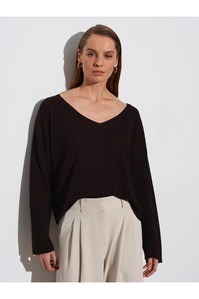 Dilvin 10869 Πουλόβερ με λαιμόκοψη V και ντραπέ σχέδιο - Σκούρο καφέ