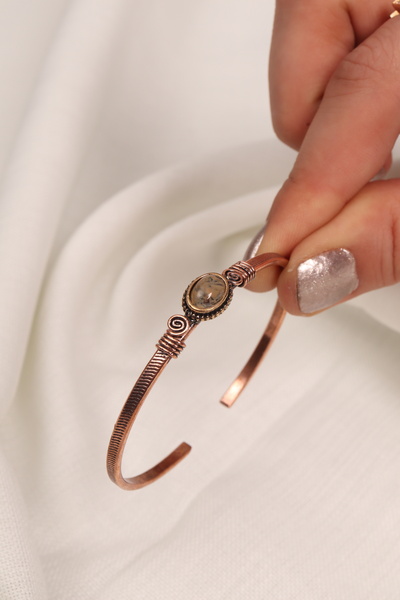 Süspüs Accessories Hasır Dokulu Rutil Kuvars Taşlı İnce Bakır Bilezik