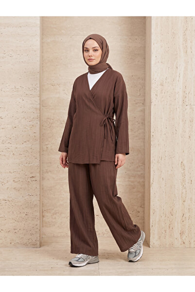 Lunsera Store طقم يان باغاماي باللون الفراولة-البني