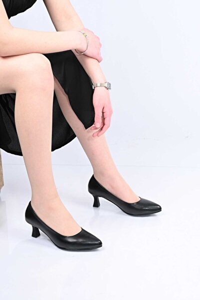 Bestello Γυναικεία παπούτσια χωρίς κορδόνια Neolit ​​με σόλα από γνήσιο δέρμα...