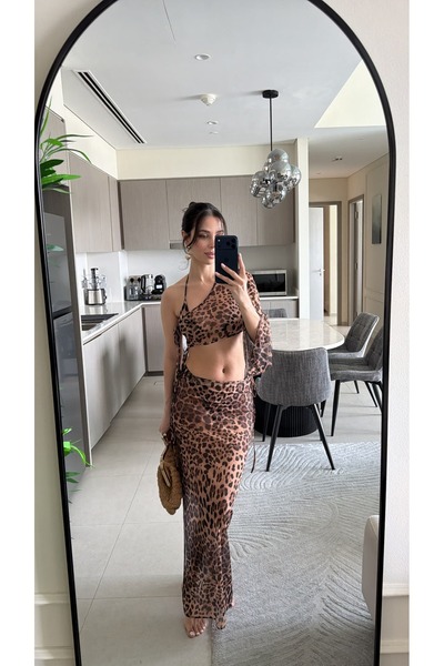sinemkivanc co TEK OMUZ CROP ETEK TAKIM