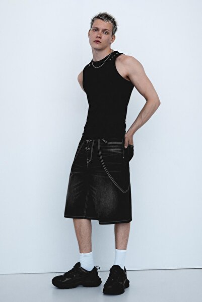 Bershka Süslü düğmeli baggy fit denim bermuda