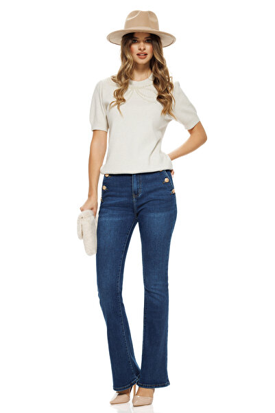 Fofy Women's premium flared blue pre-washed jeans with 6 buttons on the front...