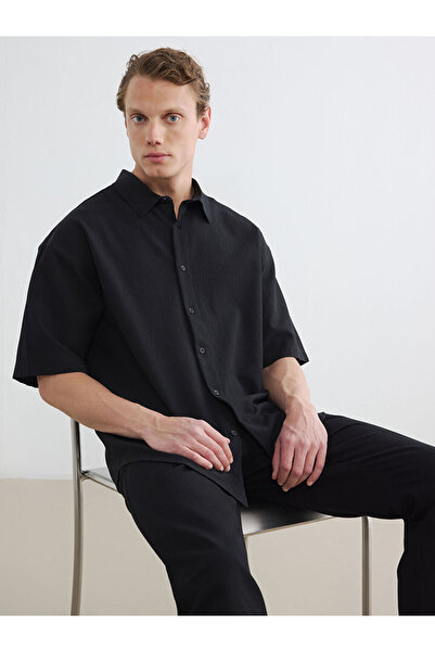 LC Waikiki Esvab • Modern & Distinctive Standard Fit Men's Textured Shirt