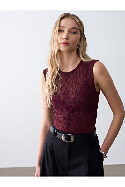 Dilvin 32492 Gathered Lace Top-Burgundy