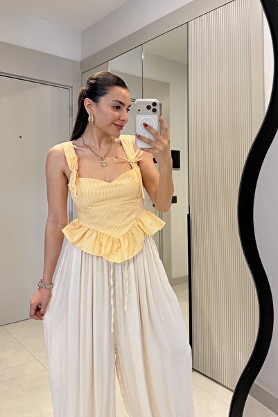 Gizem Ecemiş Moana Sarı Pötikare Volanlı Büstiyer