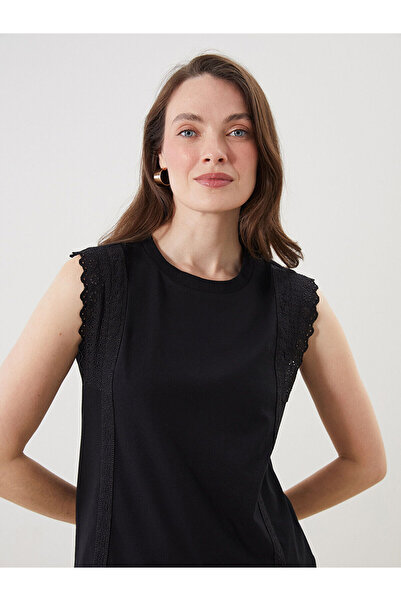 LC Waikiki Nevavm Oval Collar Lace Detailed Blouse with a Difference
