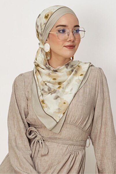 Alvina Flower-Patterned Viscose Shawl 8629