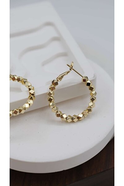 Jerie Basic Hoop Earrings with Cube Detail