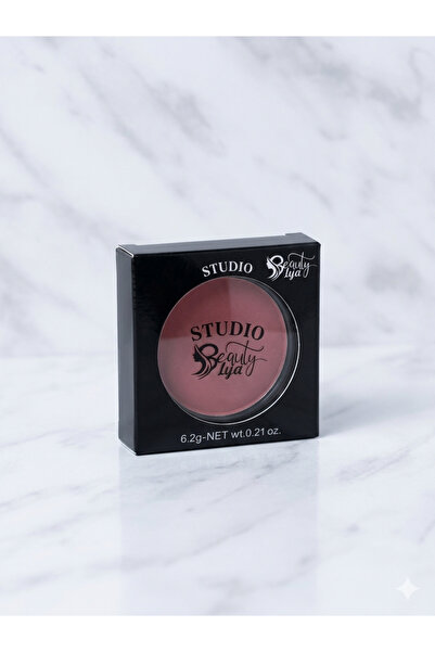 Studio Blusher - Cheek Blush