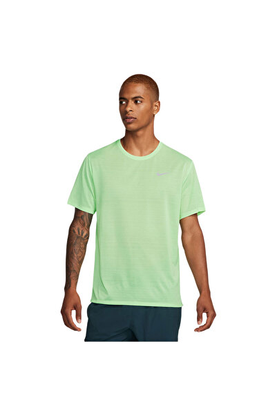 Nike Tricou de alergare Dri-FIT Miller cu mânecă scurtă pentru bărbați, mărim...