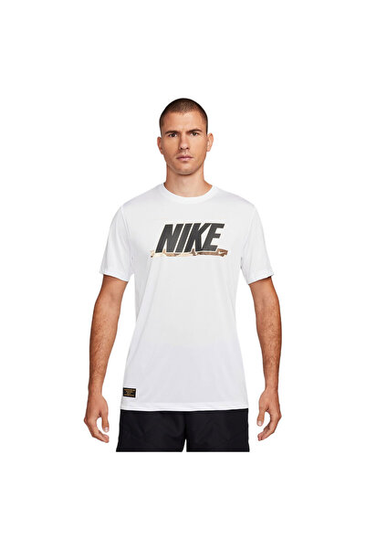 Nike Bărbați& # x27;s Tricou cu mânecă scurtă Dri-FIT cu imprimeu camuflaj XL