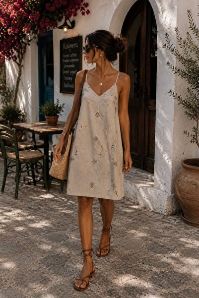 bb butik basic Γυναικείο φόρεμα Ayrobin με έθνικ σχέδια και ρυθμιζόμενο λουρά...