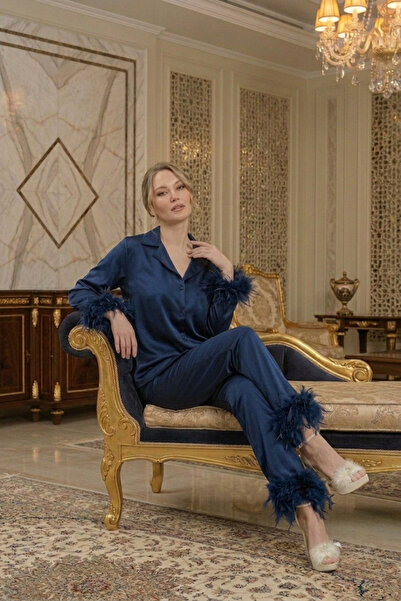 big mama طقم بيجامة عروس من الساتان الحريري مع تفاصيل من الريش - صندوق هدايا ...