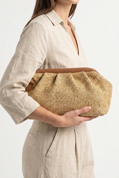 LuviShoes VIEL Taba Hasır Dokulu Kadın Clutch Çanta