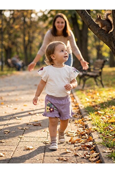 INFANT Set tricou și pantaloni scurți Sosso Baby cu flori și volănașe