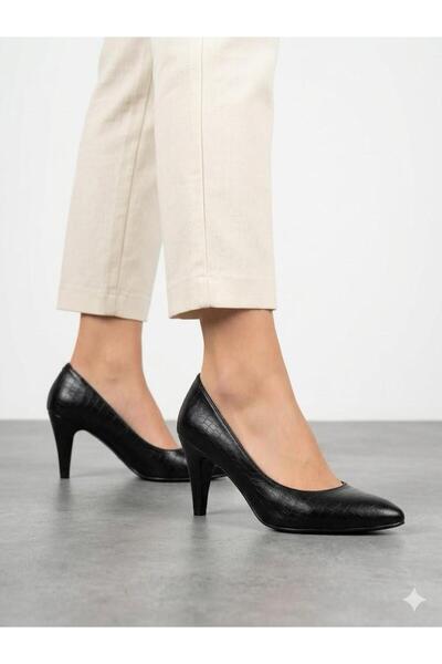 Lütfi Women's black comfort fit classic heeled shoes