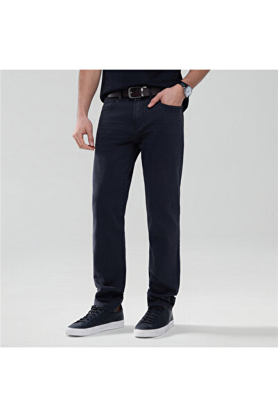 Giordano Men’s Skinny Taper Stretch Denim Jeans with Elastic Waist