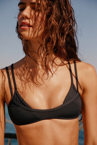 Pull & Bear Çift görünümlü bikini üstü