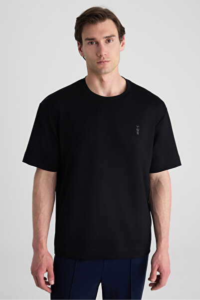 Twn Relaxed Fit Black Plain T-Shirt