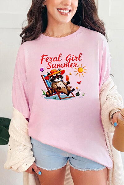 Sarah's Boutique Women's T-shirt – 100% cotton – Feral Raccoon
