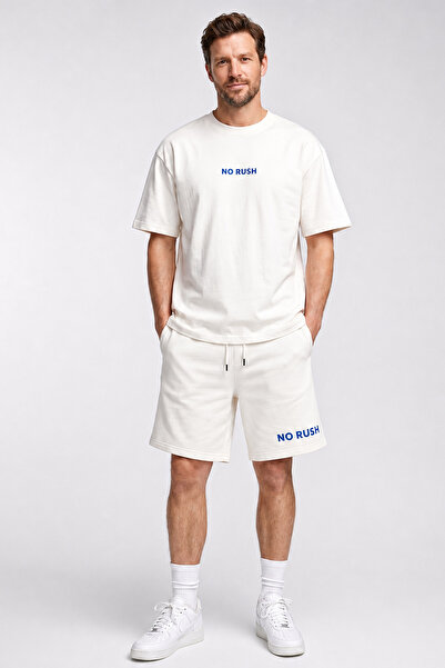 EFFRENATU No Rush Men's T-Shirt Shorts Set - White Relaxed Fit with Text Print
